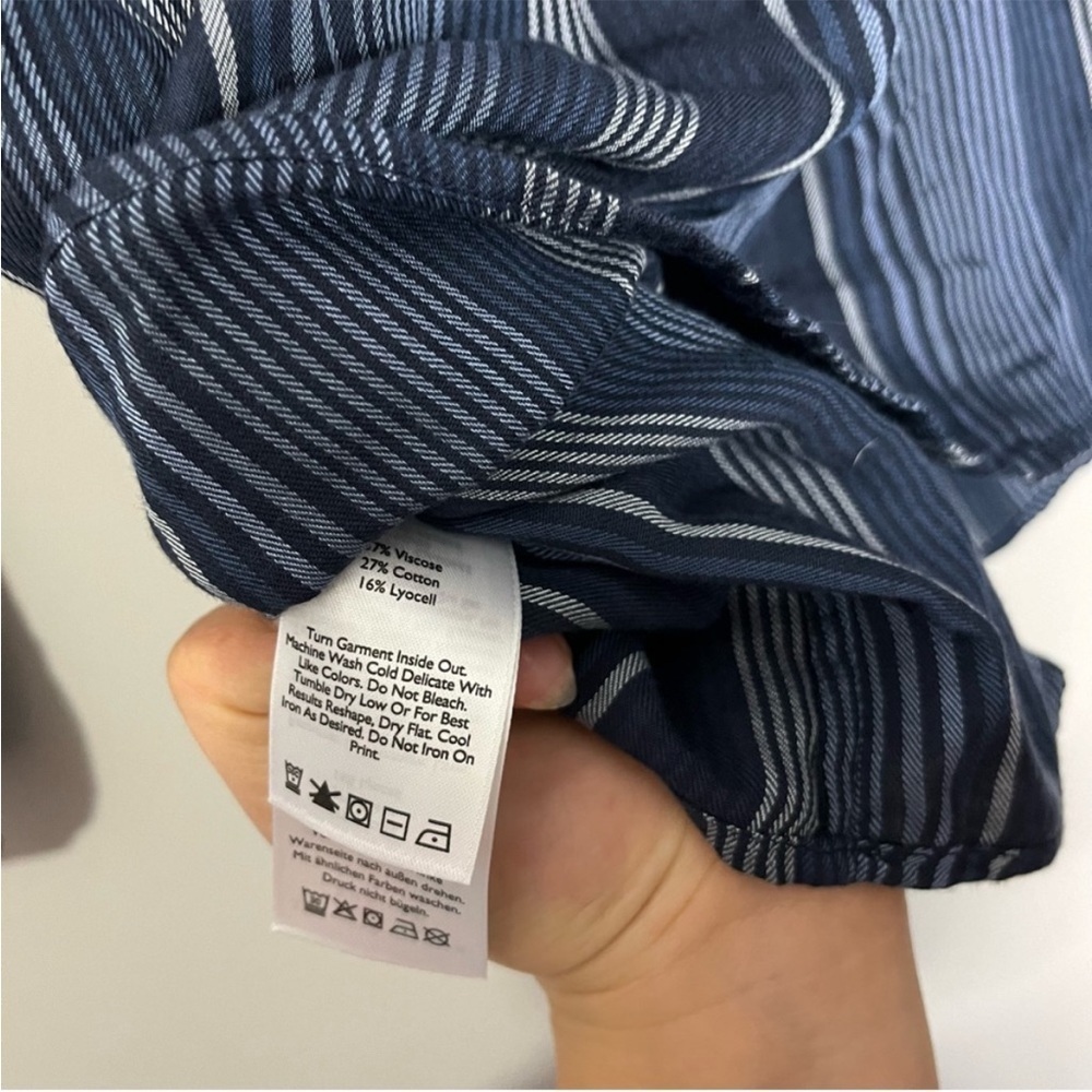 Eddie Bauer Navy Striped Popover Peasant 3/4 Sleeve Blouse, size XS - Picture 7 of 9